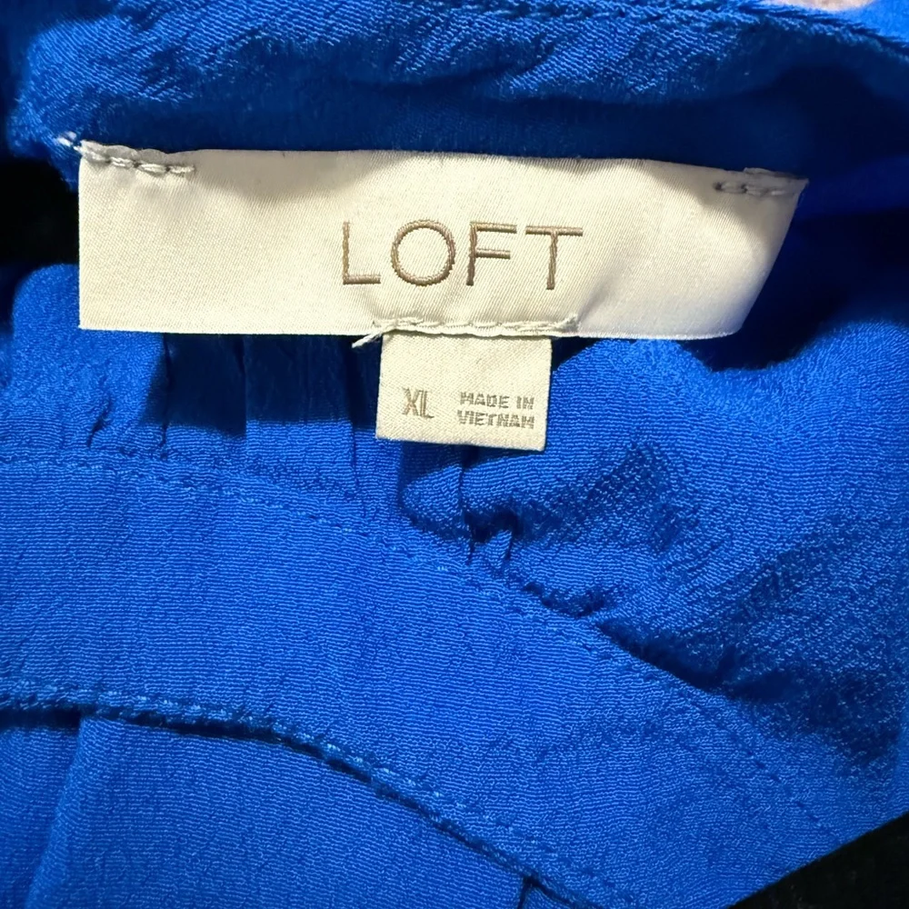 LOFT Royal Blue Women's Blouse - Picture 2 of 2